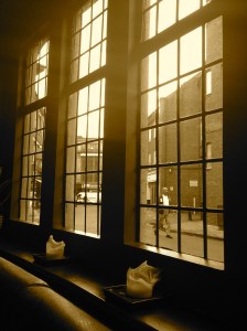 Ventanales del León Rojo