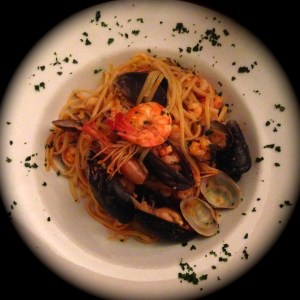 Linguini con Frutos de Mar